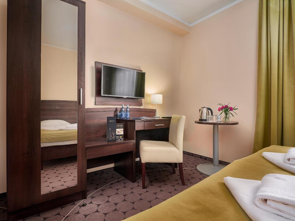 كراكوفيا Aparthotel Lumen المظهر الخارجي الصورة