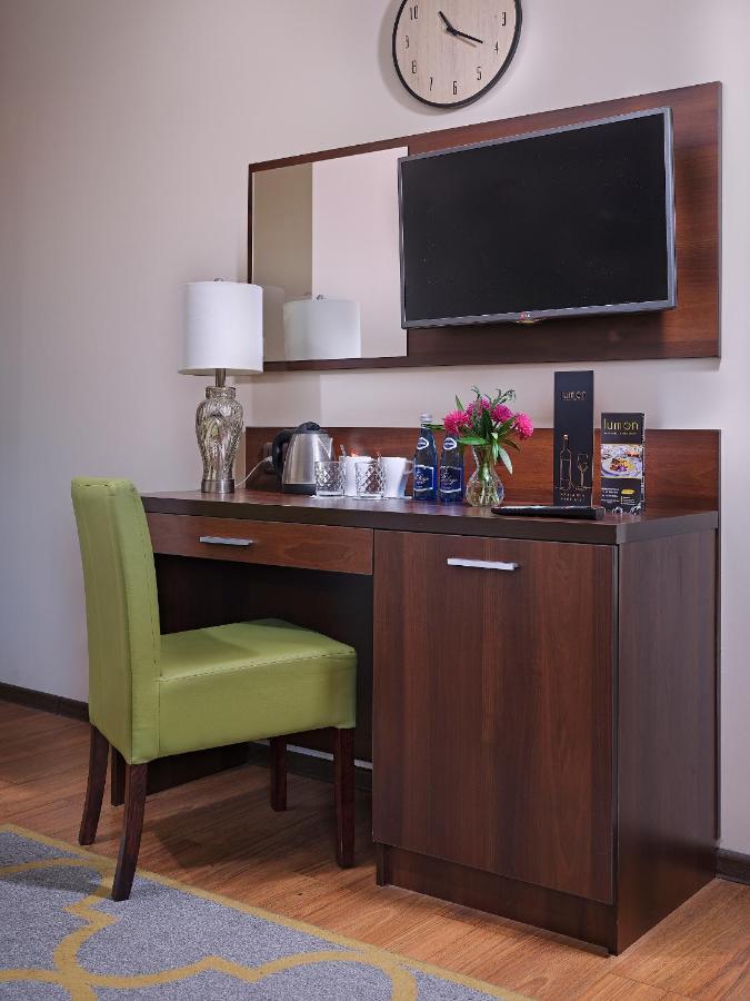 كراكوفيا Aparthotel Lumen المظهر الخارجي الصورة